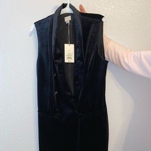 Ebony Vest